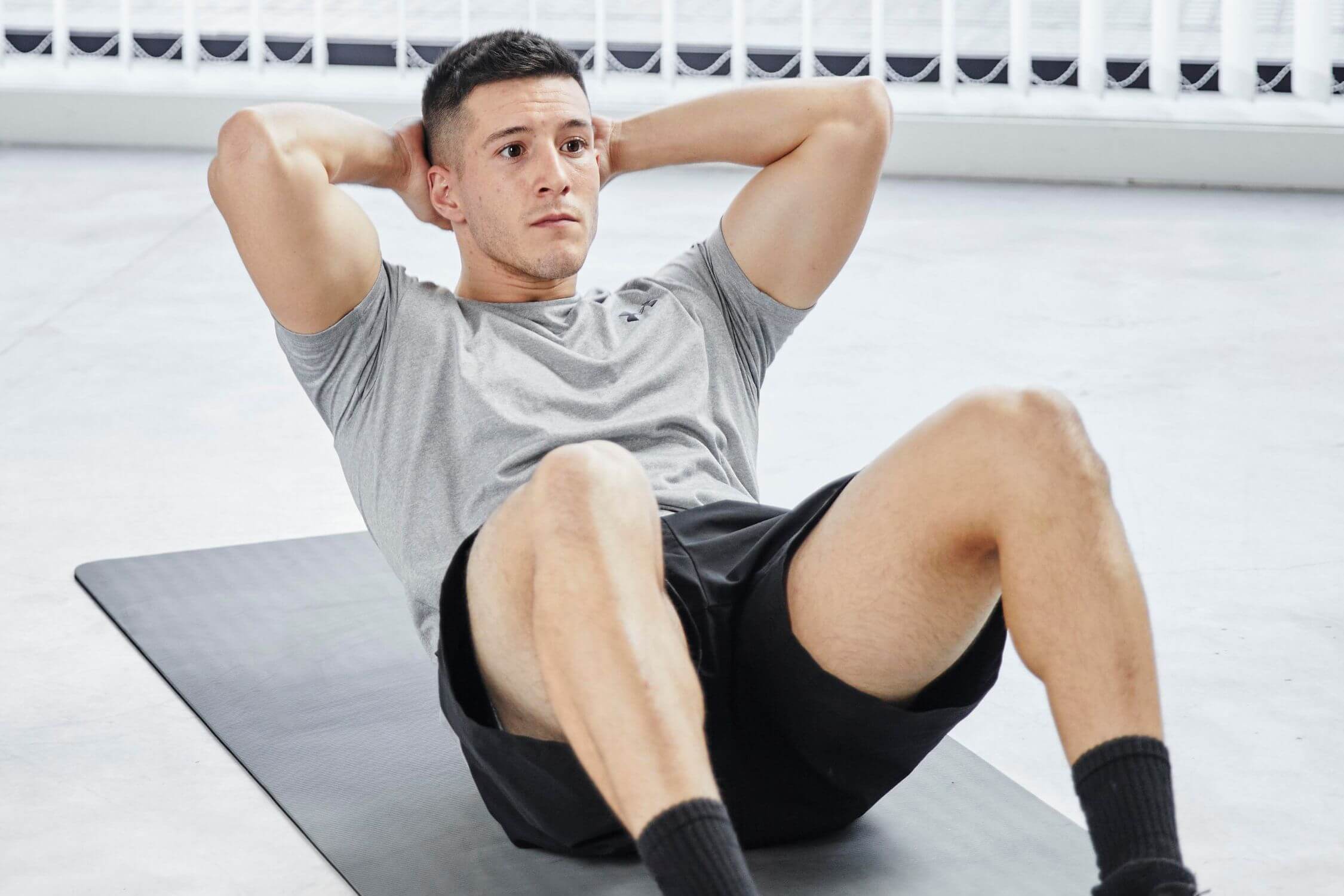 Sit Ups – Hilfreiche Tipps zur klassischen Bauchübung